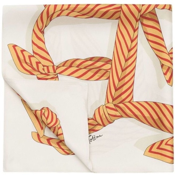 NWT Totême 100% silk “Bloody Mary” Knotted Monogram Scarf - Picture 2 of 4